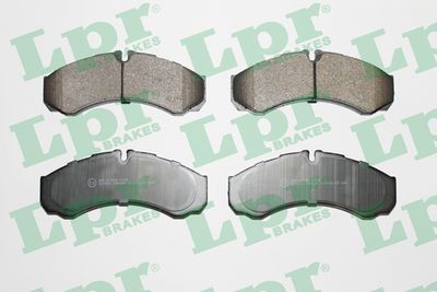 Колодки тормозные передние LPR 05P684