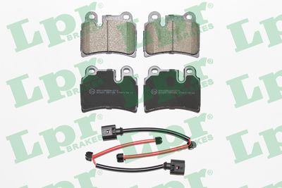 Колодки тормозные дисковые задние LPR 05P1380