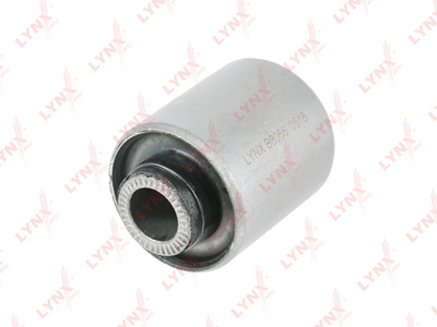 Сайлентблок поперечной тяги задней подвески LYNXauto B8066