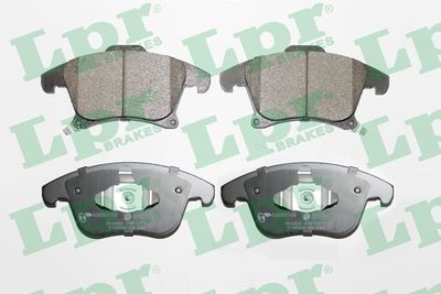 Колодки тормозные передние LPR 05P1977