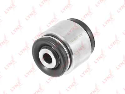 Сайлентблок LYNXauto B8067