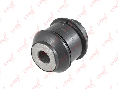 Сайлентблок реактивной тяги LYNXauto C9695