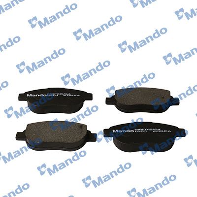 Колодки тормозные дисковые передние Mando MBF015164