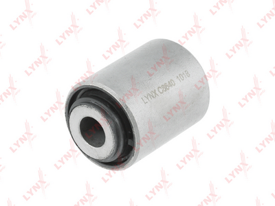 Сайлентблок рычага подвески передний LYNXauto C8640