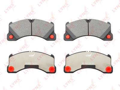 Колодки тормозные передние LYNXauto BD8052